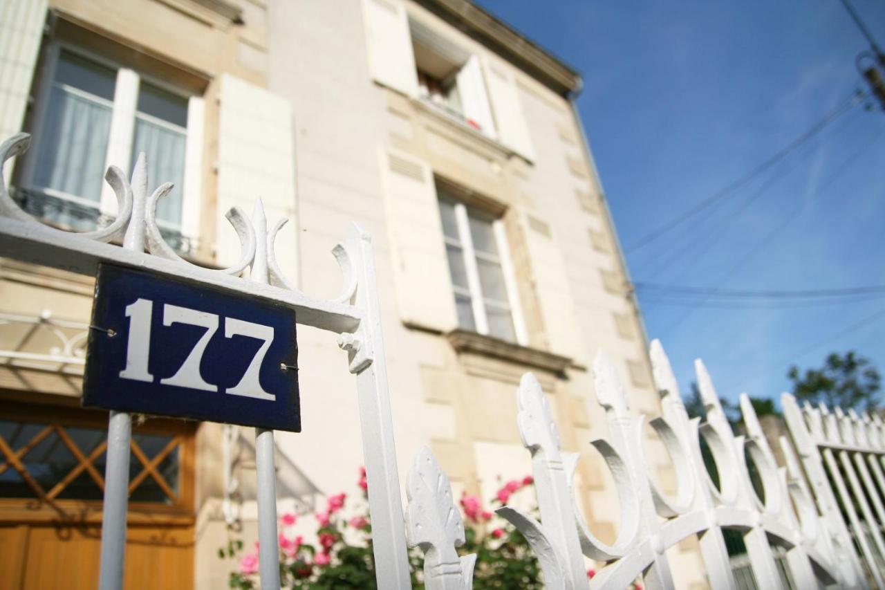 Clos Des Moulins Пуатье Экстерьер фото